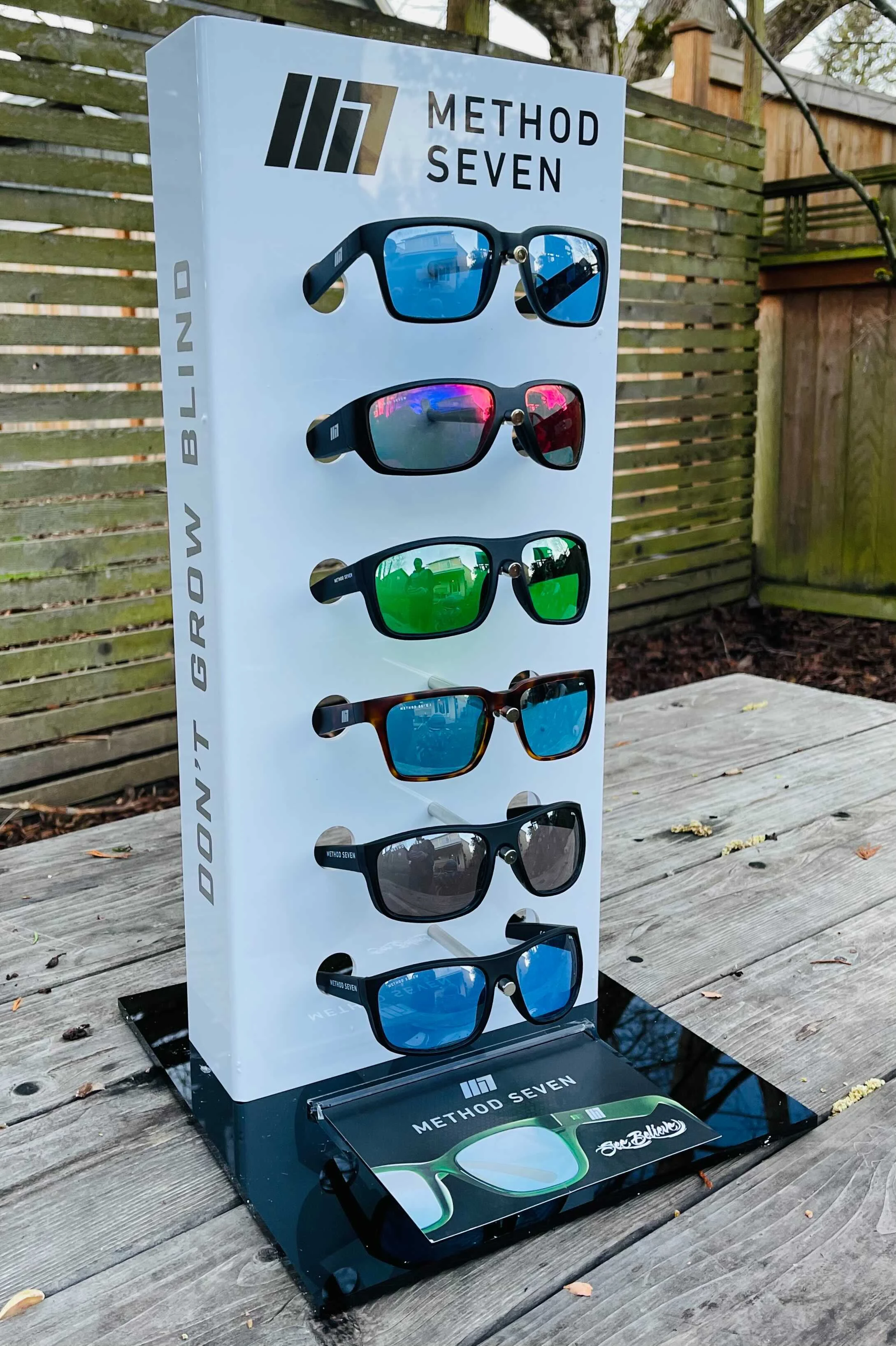 K0017 - METHODE SIEBEN - STARTERSET DISPLAY | THEKENDISPLAY 6 GLÄSER