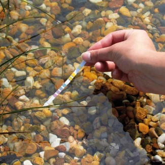 OASE - AQUAACTIV QUICKSTICKS 6IN1 WATER TEST KIT | 6 VALUES Indoorline