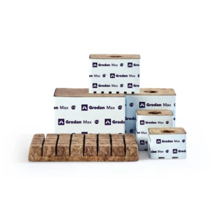 GRODAN - MAX V1.0 TECH ROCK WOOL CUBE WITH HOLE | 20x20x14h cm