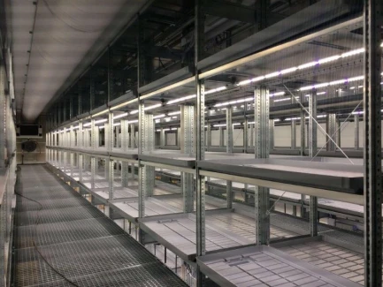 GEOPONICA - BOX INDOOR FARM | CONTAINER 12x2,4x2,8m